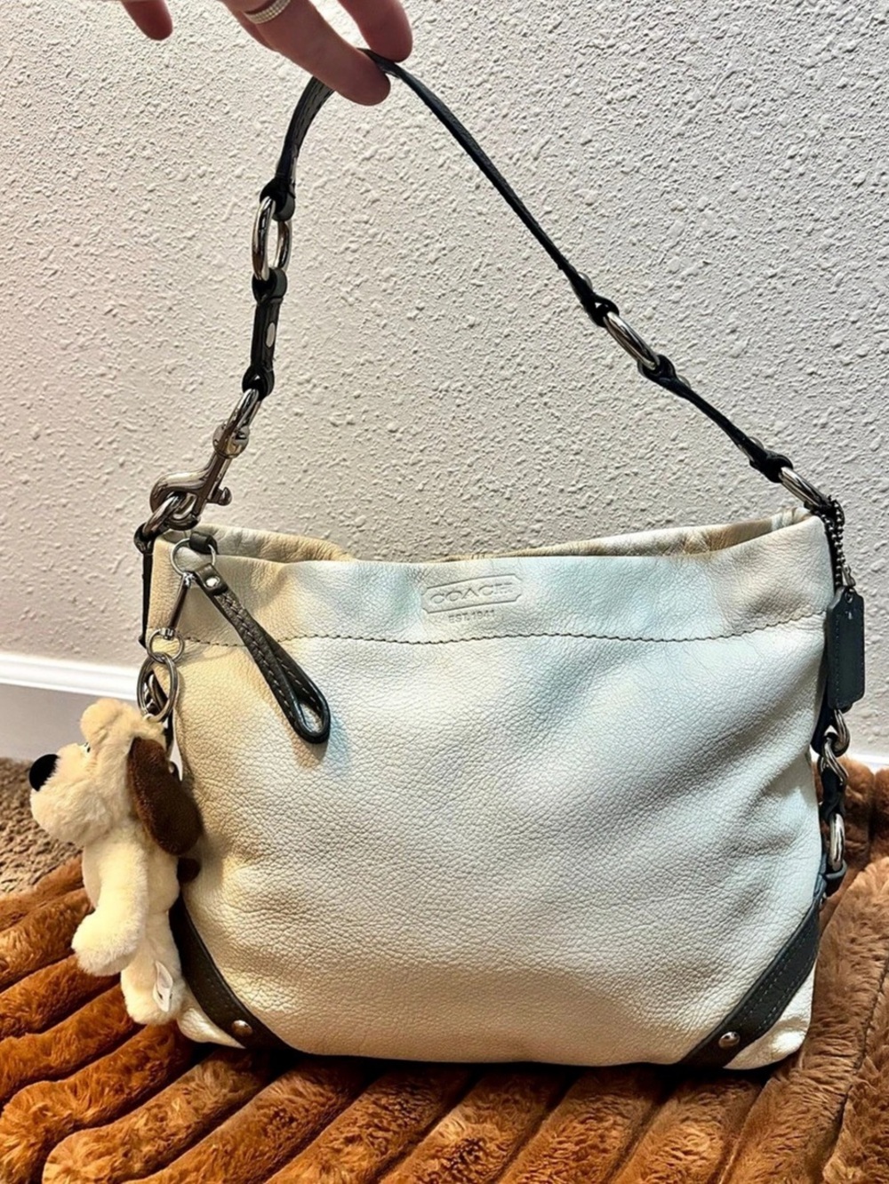 Coach Medium Carly Hobo Bag Cream&Gray
